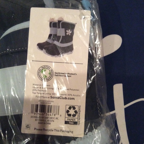 🎀Girls Snow Boots 13/1 Blue/Powder Blue Flower🎀 - Picture 1 of 4